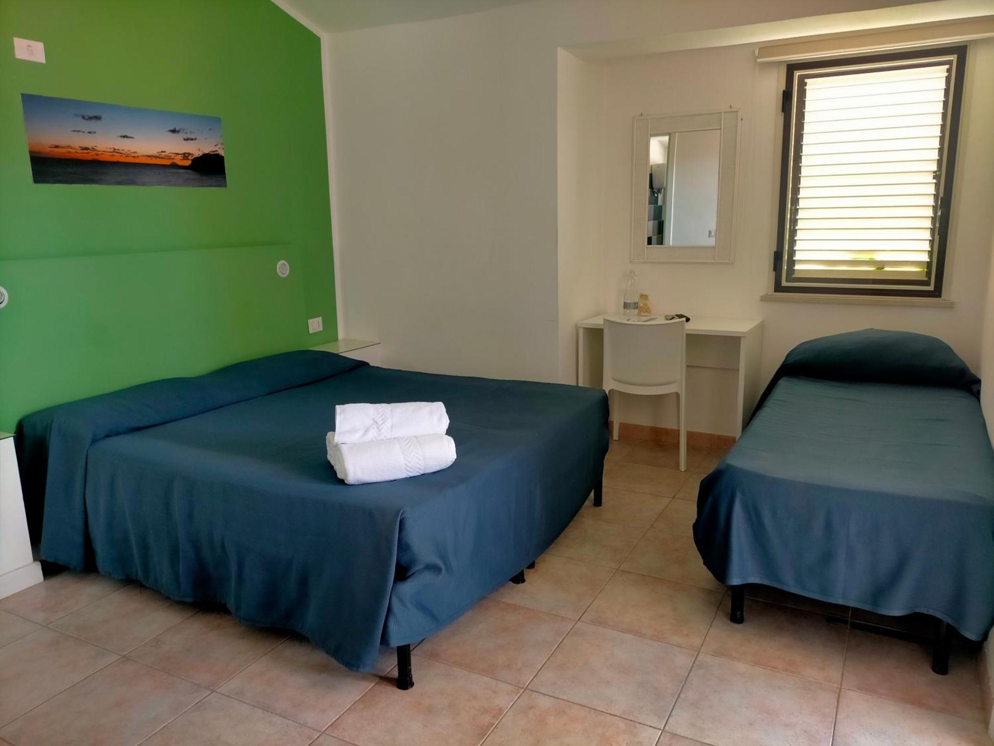 Standard Quadruple Room,1618268835:JPEG